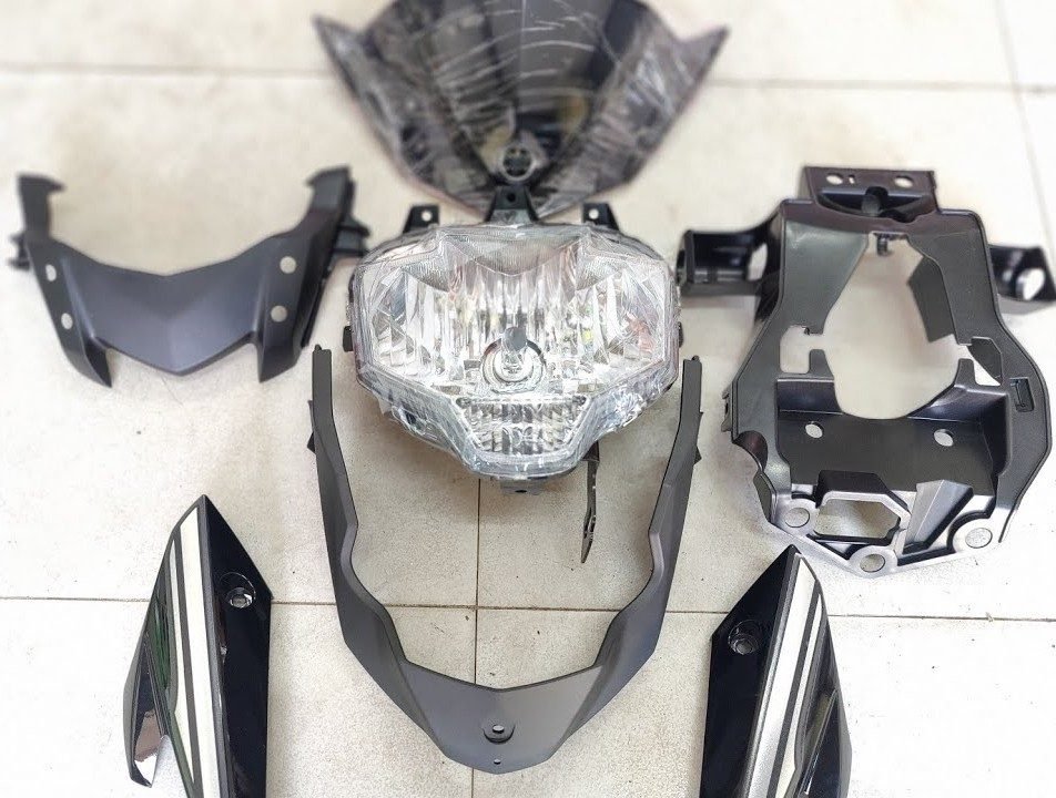 Yamaha FZ V2 Head Light set With Visor 2006-2016 Model